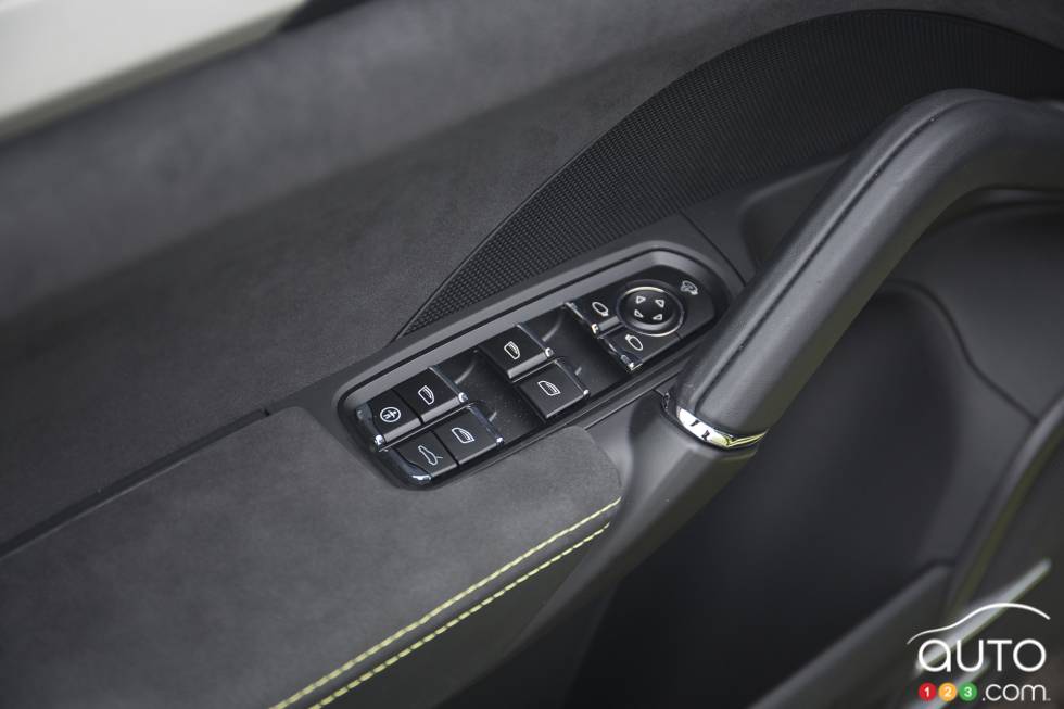 Power windows controls