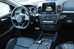 2016 Mercedes-Benz GLE 350 d Coupe cockpit