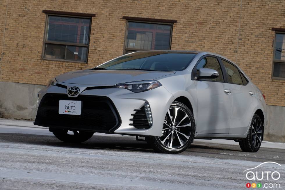 We test drive the new 2019 Toyota Corolla 