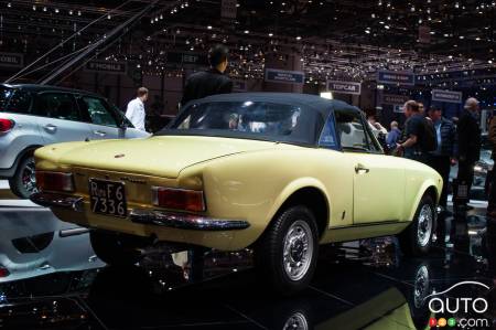 2016 Geneva Auto Show classic cars - Fiat 124