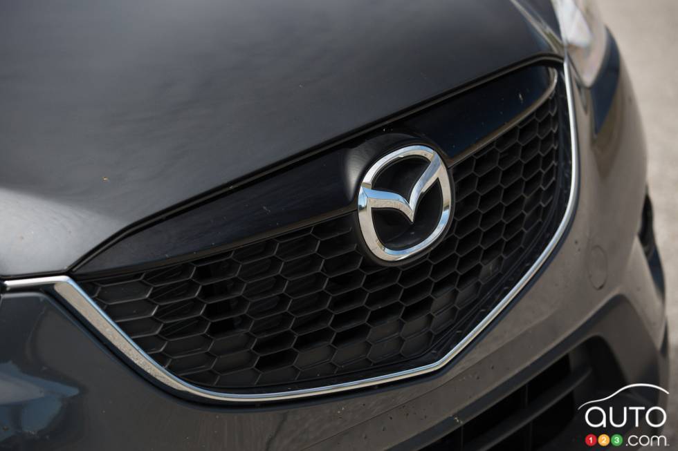 détails de la calandre avant