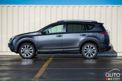 2016 Toyota Rav4 AWD limited side view