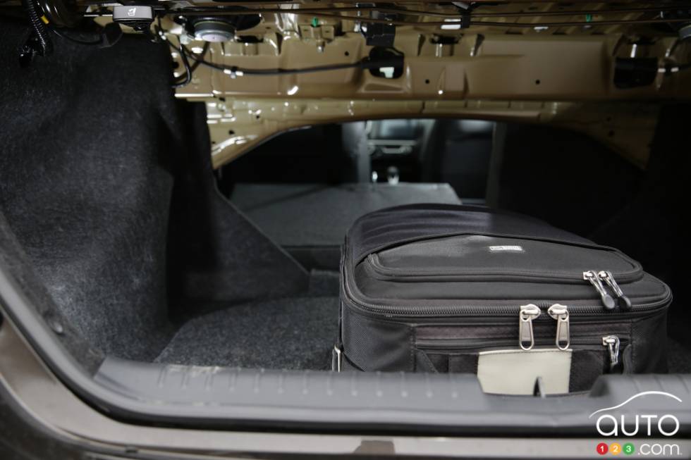 rear seats' configurations