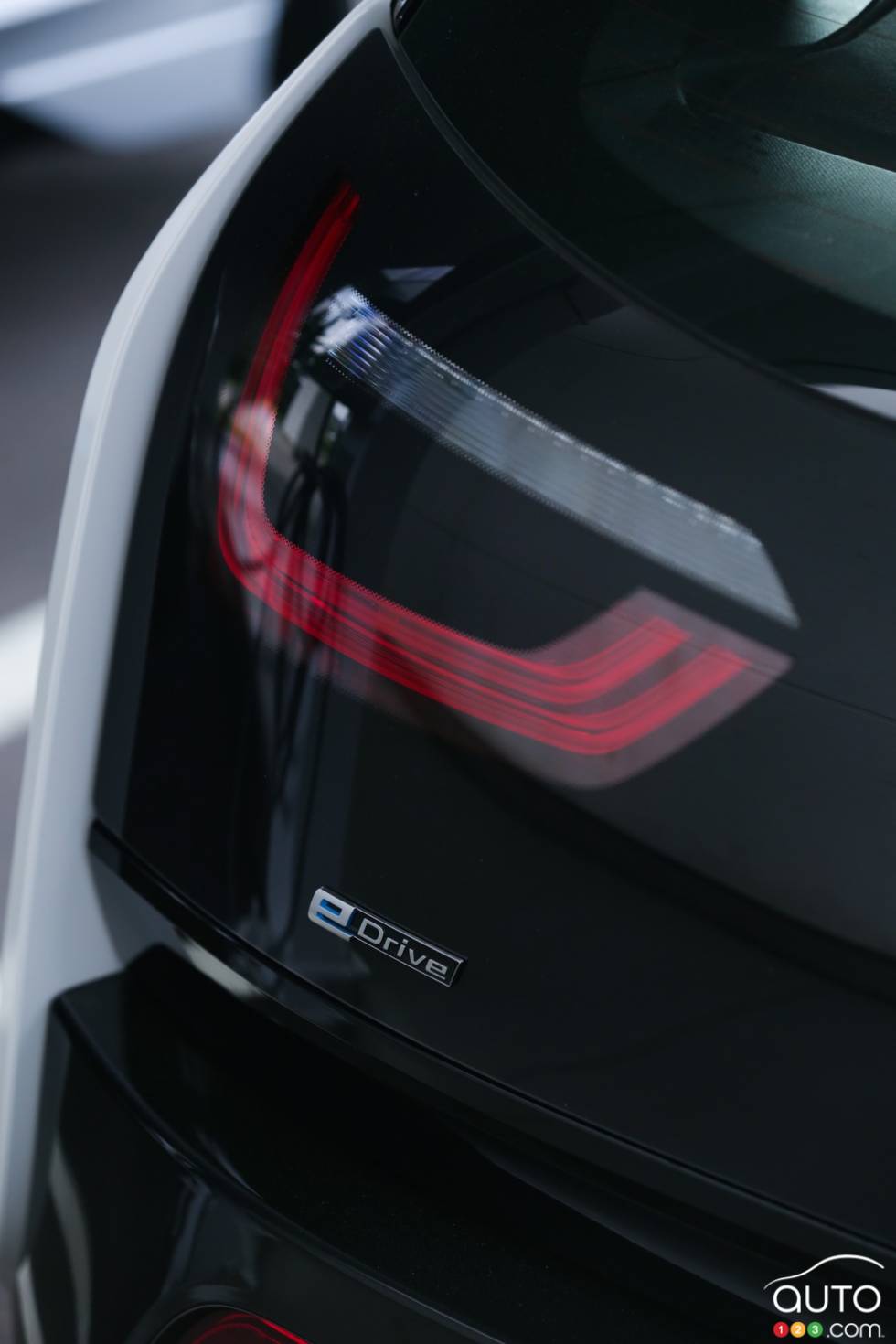 détails des feus arrières