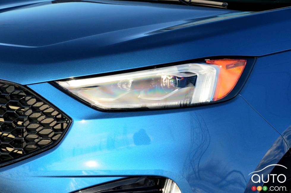 We test drive the 2019 Ford Edge ST 