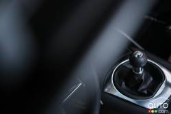 2016 Mazda MX-5 shift knob