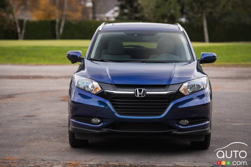 Vue de face de la Honda HR-V EX-L Navi 2016