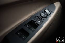 2016 Hyundai Tucson interior details