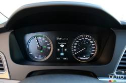 2016 Hyundai Sonata PHEV gauge cluster