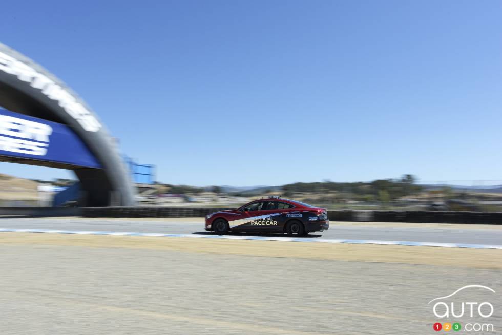 Conduite des test de Mazda G-Vectoring 2016