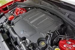 2017 Jaguar F Pace R Sport engine