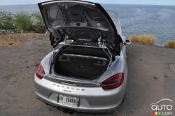 2016 Porsche Boxster Spyder trunk