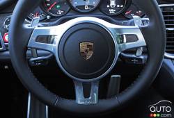 2016 Porsche Panamera GTS steering wheel