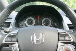 2016 Honda Odyssey Touring gauge cluster