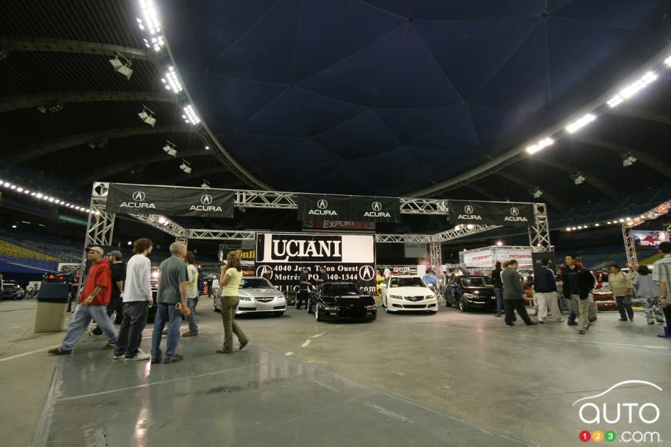 Montreal National Sport Compact 2006