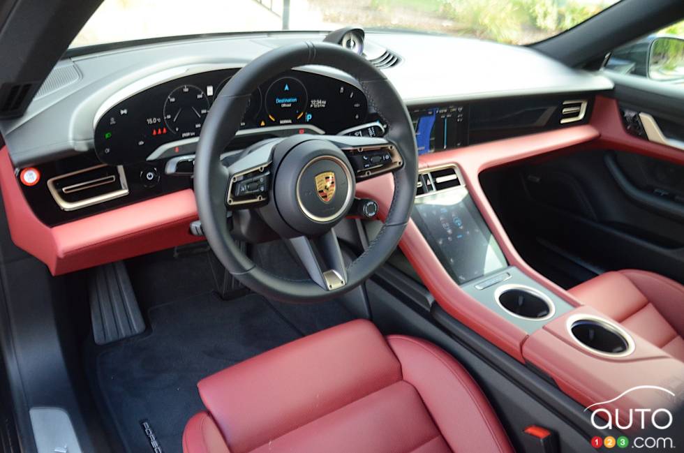 We drive the 2020 Porsche Taycan 4S