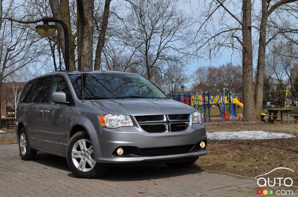 Right front 3/4 view