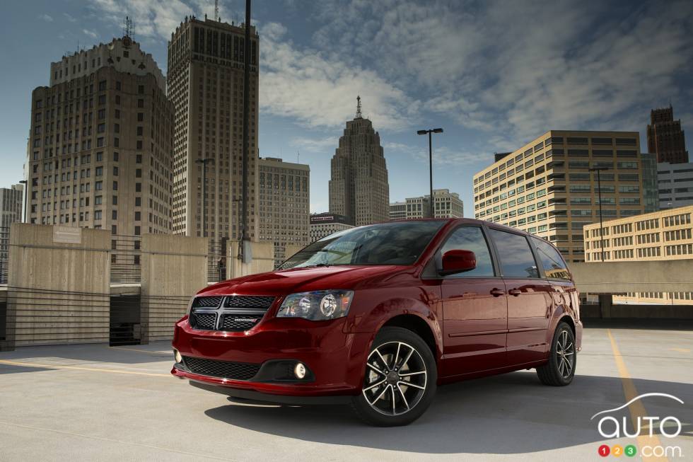 2018 Dodge Grand Caravan SXT Blacktop Package