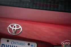 2016 Toyota Yaris manufacturer badge