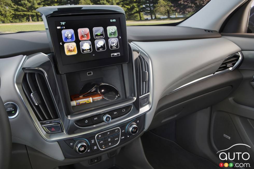 The 2018 Chevrolet Traverse offers an enhanced roster of standard convenience, storage and comfort features - including a hidden storage bin behind the available 8-inch diagonal touch-screen