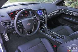 2016 Cadillac ATS V Coupe cockpit