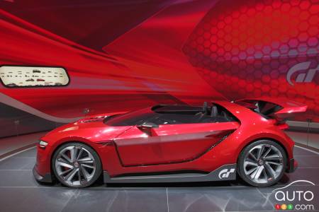2014 Volkswagen GTI Roadster Concept pictures at the 2014 Los Angeles auto show