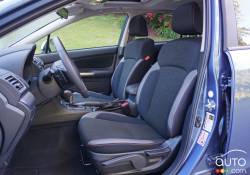 2016 Subaru Crosstrek Hybrid front seats