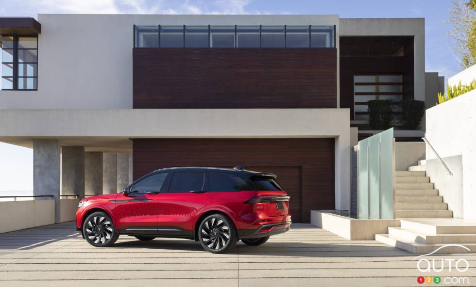 Voici le Lincoln Nautilus 2024