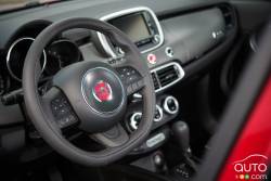 2016 Fiat 500x steering wheel