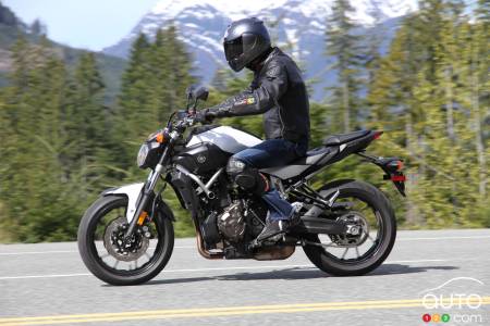 Photos de la Yamaha FZ-07 2015