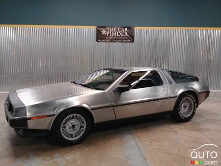 1981 DeLorean DMC 12 pictures