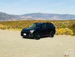 3/4 front view of the 2019 Subaru Forester Sport 