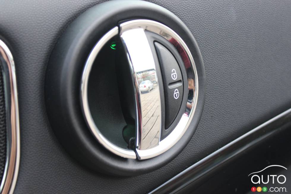 Système de  verrouillage de portes