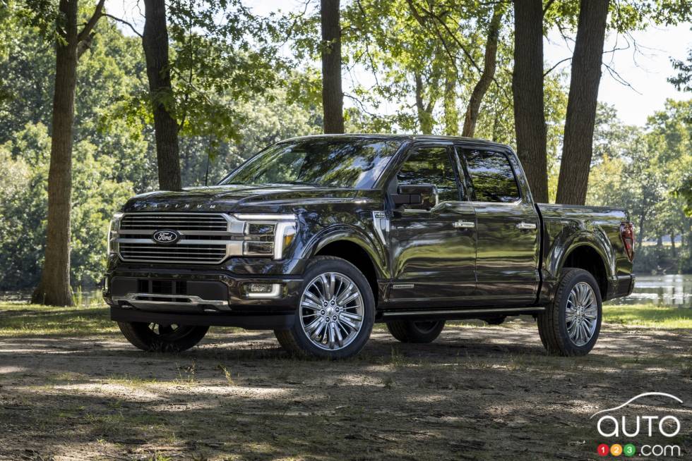 2025 Ford F150 pictures Auto123