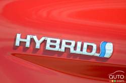 Nous conduisons la Toyota Camry hybride 2021