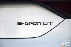 We drive the 2022 Audi e-tron GT RS