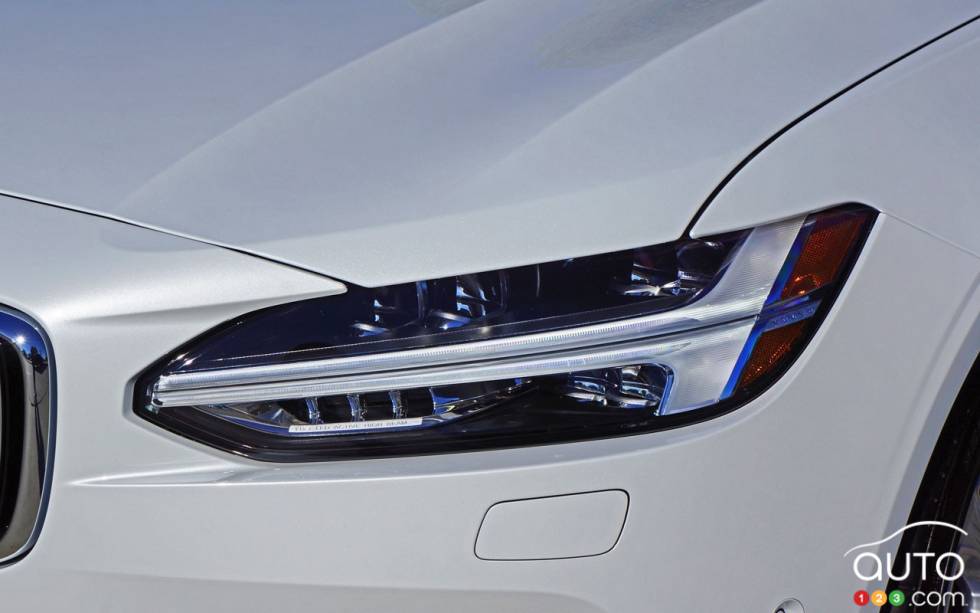 Front headlight                               