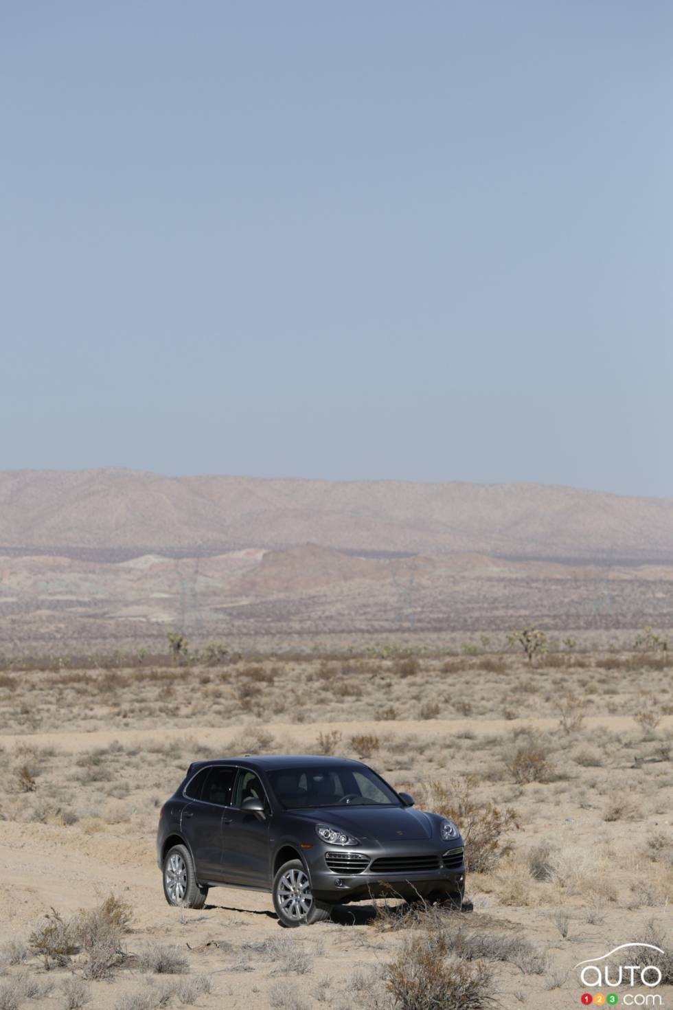 vue 3/4 avant