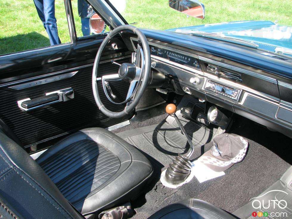 Les Belles Autos d'hier 2006