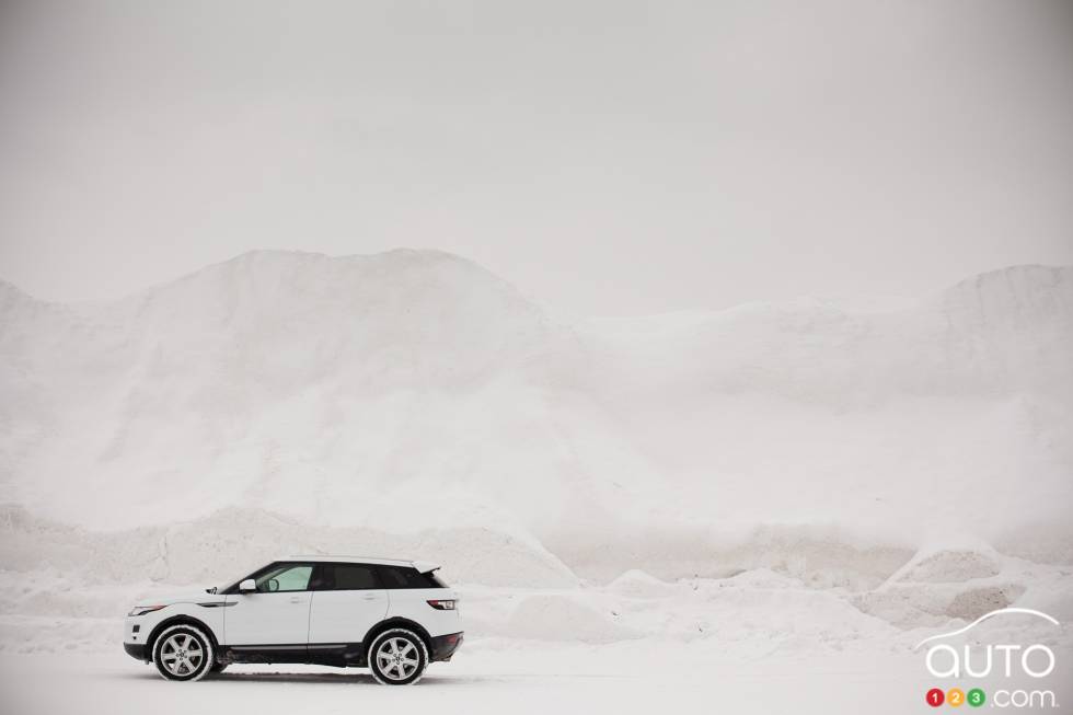 Vue du côté gauche éloignée