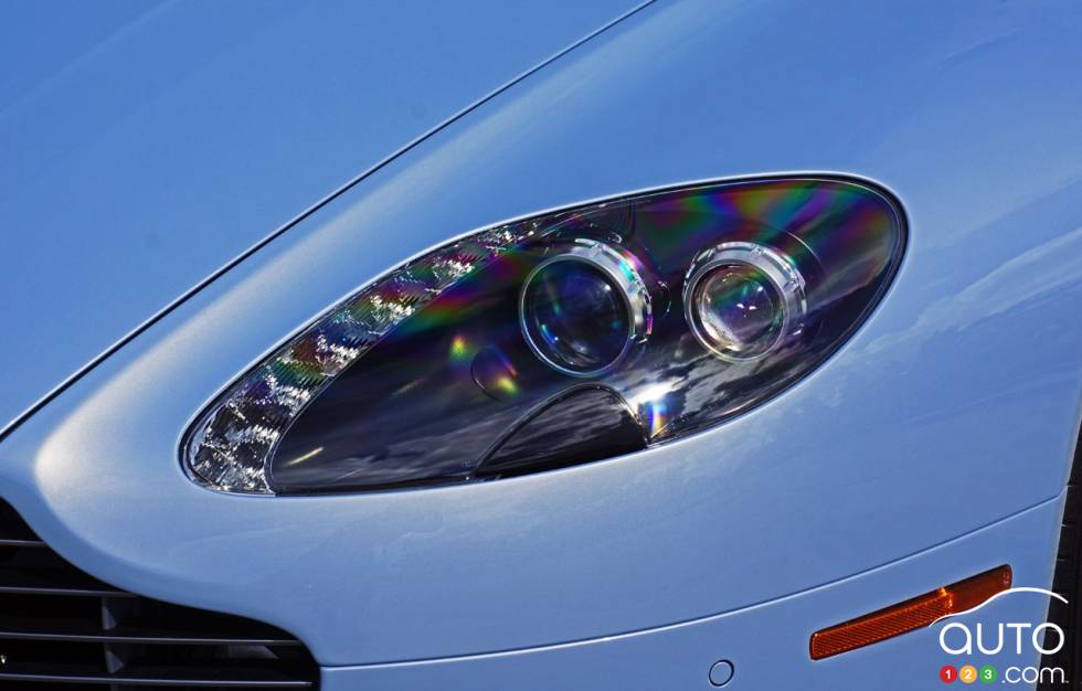 2016 Aston Martin V8 Vantage Roadster Pictures Auto123