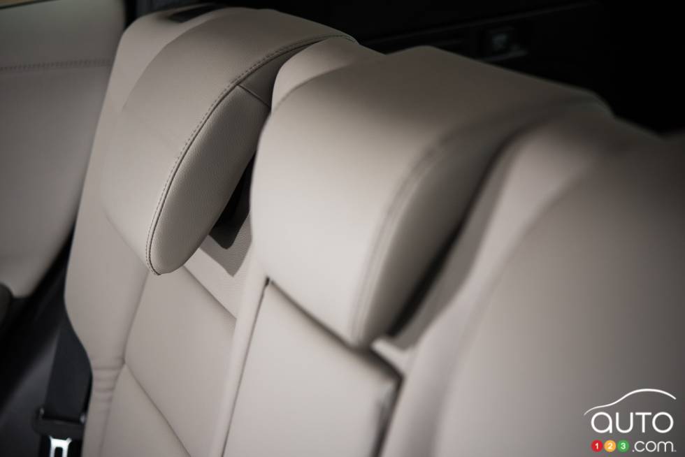 Détail siège de la Honda HR-V EX-L Navi 2016