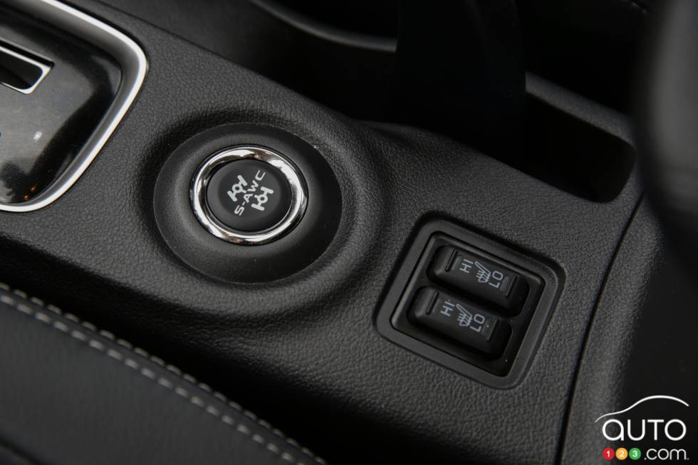 détails de la console centrale