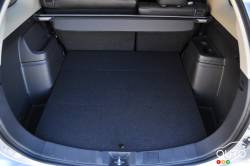 2016 Mitsubishi Outlander ES AWD trunk