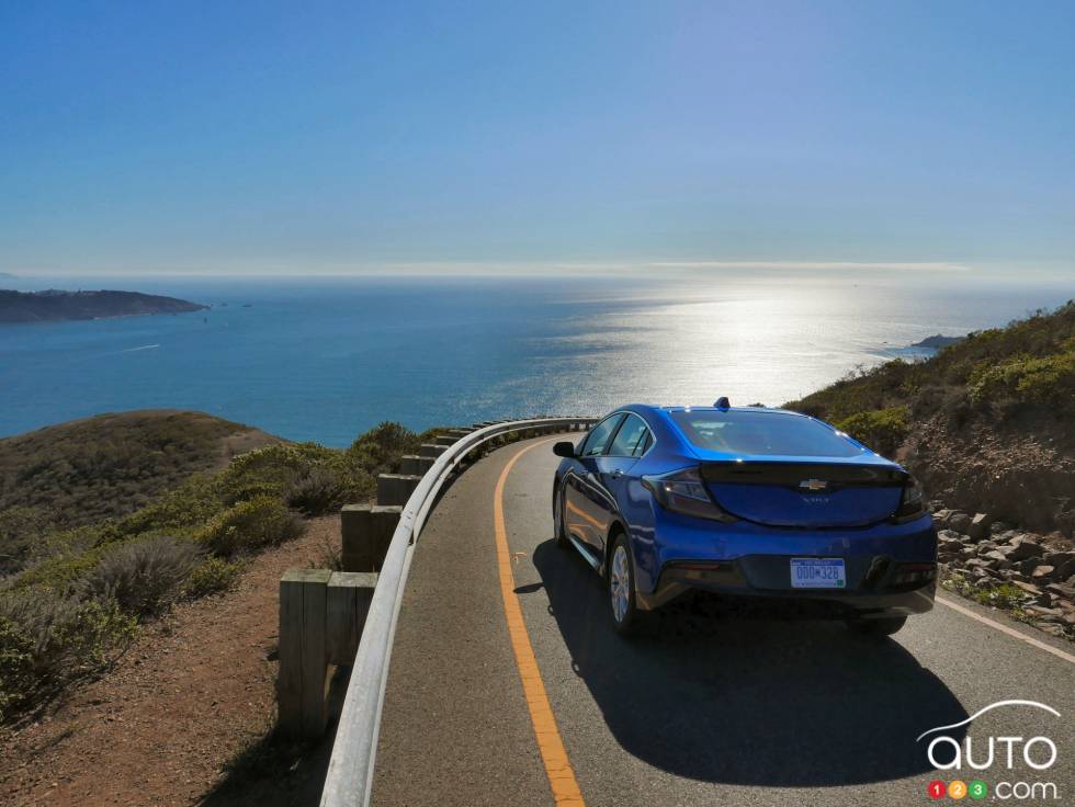 2016 Chevrolet Volt rear view