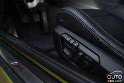 seat adjustment knobs