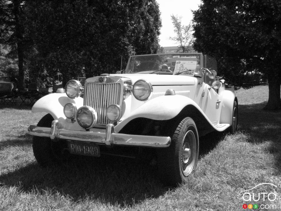 Les Belles Autos d'hier 2006