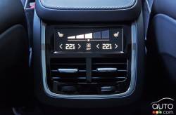 Climatisation de la banquette arrière du Volvo XC90 T6 R design 2016