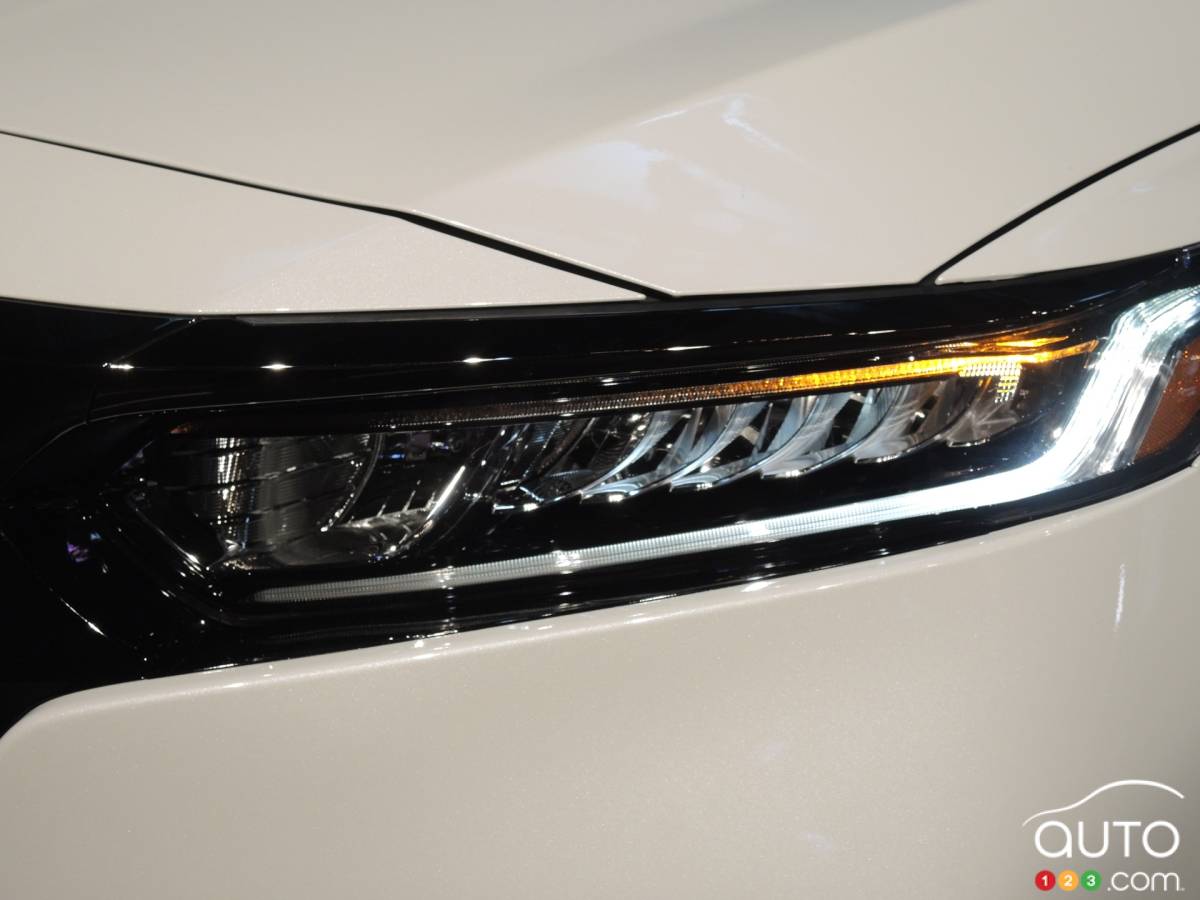 Front headlight