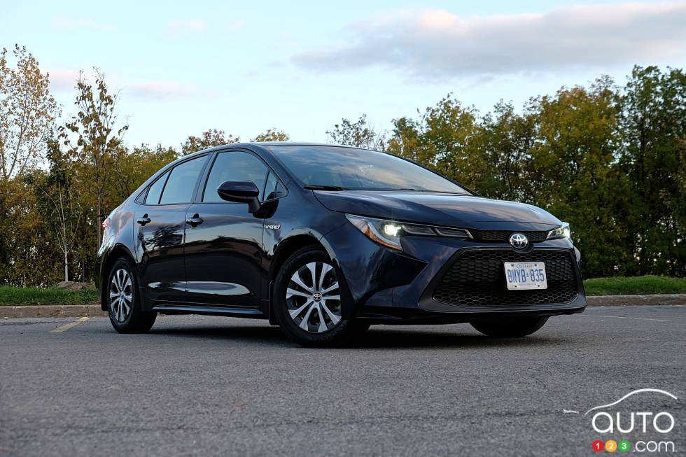 We drive the 2020 Toyota Corolla Hybrid